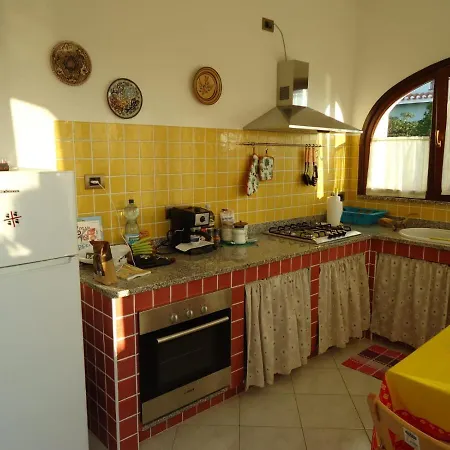 Casa Vacanze L'acero 펜션 포르토스쿠소